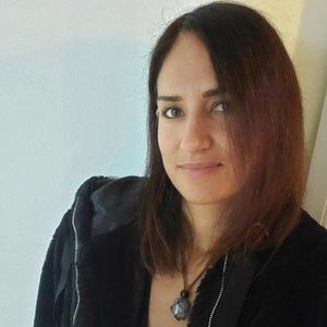 Hi everyone!! I mostly sell brand new or barely worn clothes!